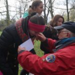 Uliczne bieganie w deszczu i wietrze (18 kwietnia 2015 r.) / Piotr Michalski / Radio Kielce