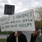 Blokada drogi w Brzezinach (20 kwietnia 2015 r.) / Kamil Król / Radio Kielce