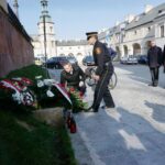 10.04.2015 Władze Kielc upamiętniły ofiary katastrofy smoleńskiej / Stanisław Blinstrub / Radio Kielce