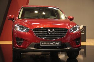 16.04.2015 Mazda na targach Motor Show / Robert Felczak / Radio Kielce