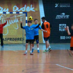 Młodzi szczypiorniści Vive Tauron Kielce zajęli II miejsce w mocno obsadzonym 35 Międzynarodowym 12.4.2015 Kraków. Turnieju Piłki Ręcznej „Lajkonik Cup 2015”, który rozegrany został w Krakowie. / Maciej Makuła / Radio Kielce