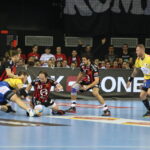 Pierwszy mecz ćwierćfinału LM piłkarzy ręcznych: Vardar Skopje - Vive Tauron Kielce / Kamil Król / Radio Kielce