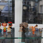 Zabawki - rzeźba ceramiczna. Wystawa Katarzyny Handzlik w Muzeum Zabawek i Zabawy / Kamil Król / Radio Kielce