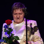 Gala plebiscytu Nagrody Wojewody "Laur Świętokrzyski". W kategorii Lider Dobroczynności statuetkę otrzymała Alicja Czarnecka, prezes Stowarzyszenia Niepełnosprawni Plus Starachowice / Kamil Król / Radio Kielce