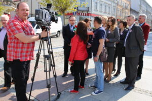 Konferencja PO na placu Artystów / Kamil Król / Radio Kielce