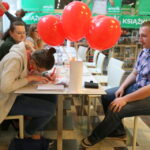 Akcja fundacji DKMS Polska podczas której rejestrowani są potencjalni dawcy szpiku kostnego i komórek macierzystych. / Kamil Król / Radio Kielce