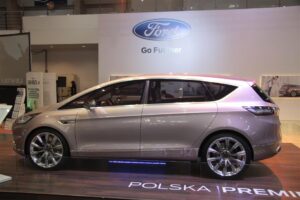 10.04.2015 Motor-show Poznań 2015 / Robert Felczak / Radio Kielce