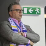 Pierwszy mecz ćwierćfinału LM piłkarzy ręcznych: Vardar Skopje - Vive Tauron Kielce. Prezes Vive Tauronu Bertus Servaas / Kamil Król / Radio Kielce