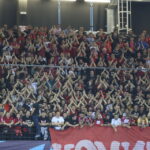 Pierwszy mecz ćwierćfinału LM piłkarzy ręcznych: Vardar Skopje - Vive Tauron Kielce. Fanatyczni miejscowi kibice / Kamil Król / Radio Kielce