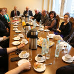 1.4.2015 Kielce. Delegacja z Winnicy gościła u wojewody. / Wojciech Habdas / Radio Kielce