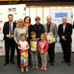 13.4.2015 Kielce. Finał konkursu na Najpiękniejszą Marzannę 2015. Wyróżnieni / Wojciech Habdas / Radio Kielce