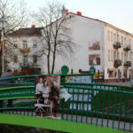 22.4.2015 Kielce. W kamienicy  przy Planty 9 zorganizowana została wystawa fotografii Żydów polskich pt.„I ciągle widzę ich twarze” / Wojciech Habdas / Radio Kielce