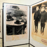 22.4.2015 Kielce. W kamienicy  przy Planty 9 zorganizowana została wystawa fotografii Żydów polskich pt.„I ciągle widzę ich twarze” / Wojciech Habdas / Radio Kielce