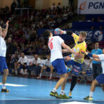 25.4.2015 Warszawa. W półfinale, rozgrywanego na warszawskim Torwarze turnieju Final Four, piłkarze Vive Tauron Kielce pokonali Górnika Zabrze 38:28 (18:15) / Wojciech Habdas / Radio Kielce