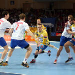 25.4.2015 Warszawa. W półfinale, rozgrywanego na warszawskim Torwarze turnieju Final Four, piłkarze Vive Tauron Kielce pokonali Górnika Zabrze 38:28 (18:15) / Wojciech Habdas / Radio Kielce