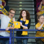 26.4.2015 Kielce. Puchar Polski dla Vive Tauron Kielce. Kibice oczekują na rozpoczęcie spotkania / Wojciech Habdas / Radio Kielce