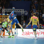 26.4.2015 Kielce. Puchar Polski dla Vive Tauron Kielce. W meczu finałowym kielczanie pokonali na warszawskim Torwarze Orlen Wisłę Płock 26:23 (11:9). / Wojciech Habdas / Radio Kielce