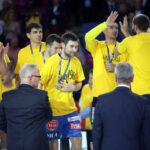 26.4.2015 Kielce. Puchar Polski dla Vive Tauron Kielce. Wręczenie medali. / Wojciech Habdas / Radio Kielce