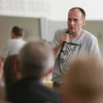 28.04.2015 Paweł Kukiz spotkał się z mieszkańcami Kielc / Stanisław Blinstrub / Radio Kielce