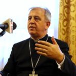 03.04.2015 Rozmowa Bartłomieja Zapały z bp. Janem Piotrowskim / Piotr Michalski / Radio Kielce