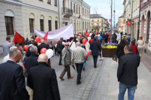 Kieleckie obchody święta 1 Maja (1 maja 2015 r.) / Piotr Michalski / Radio Kielce