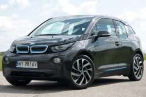 BMW i3 - auto z napędem elektrycznym / Robert Felczak / Radio Kielce