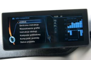 BMW i3 - auto z napędem elektrycznym / Robert Felczak / Radio Kielce