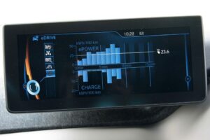 BMW i3 - auto z napędem elektrycznym / Robert Felczak / Radio Kielce