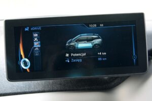 BMW i3 - auto z napędem elektrycznym / Robert Felczak / Radio Kielce