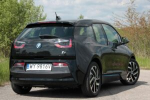 BMW i3 - auto z napędem elektrycznym / Robert Felczak / Radio Kielce