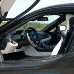 Sportowe hybrydowe BMW i8 / Robert Felczak / Radio Kielce