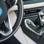 Sportowe hybrydowe BMW i8 / Robert Felczak / Radio Kielce