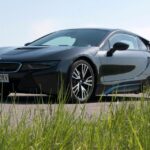 Sportowe hybrydowe BMW i8 / Robert Felczak / Radio Kielce