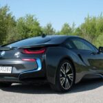 Sportowe hybrydowe BMW i8 / Robert Felczak / Radio Kielce