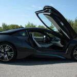 Sportowe hybrydowe BMW i8 / Robert Felczak / Radio Kielce