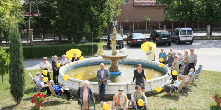 Widok z mojego okna. / Dom Opieki Rodzinnej w Pierzchnicy / Radio Kielce