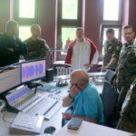 Wizyta w Radiu Kielce uczestników Międzynarodowego Kursu Obserwatorów Wojskowych / Kamil Król / Radio Kielce