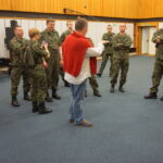 Wizyta w Radiu Kielce uczestników Międzynarodowego Kursu Obserwatorów Wojskowych / Kamil Król / Radio Kielce