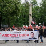 21.05.2015 Marsz poparcia kandydata na prezydenta RP Andrzeja Dudy / Kamil Król / Radio Kielce