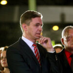 10.5.2015 Kielce. Reakcje w sztabie PSL po ogłoszeniu sondażowych wyników wyborów prezydenckich / Stanisław Blinstrub / Radio Kielce