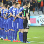 35. kolejka T-Mobile Ekstraklasy: Korona Kielce - Piast Gliwice. Minuta ciszy ku czci zmarłego szczypiornisty SKPR Świdnica / Kamil Król / Radio Kielce