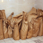 11.5.2015 Kielce. W kieleckim Ratuszu zbierane są głosy z Obwodowych Komisji Wyborczych z terenu Kielc. / Wojciech Habdas / Radio Kielce