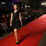 29.5.2015 Kielce. Pokaz marki Hexeline na kieleckim dworcu PKP zainaugurował kolejną edycję Off Fashion. / Wojciech Habdas / Radio Kielce