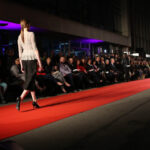 29.5.2015 Kielce. Pokaz marki Hexeline na kieleckim dworcu PKP zainaugurował kolejną edycję Off Fashion. / Wojciech Habdas / Radio Kielce