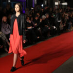 29.5.2015 Kielce. Pokaz marki Hexeline na kieleckim dworcu PKP zainaugurował kolejną edycję Off Fashion. / Wojciech Habdas / Radio Kielce