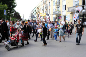 31.5.2015 Kielce. Ulicami miasta przeszedł Marsz Życia. / Wojciech Habdas / Radio Kielce