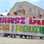 31.5.2015 Kielce. Ulicami miasta przeszedł Marsz Życia. / Wojciech Habdas / Radio Kielce