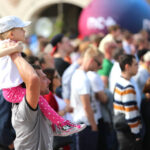 31.5.2015 Kielce. Na Rynku kibice dopingowali zawodników Viva Tauronu Kielce. / Wojciech Habdas / Radio Kielce