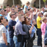 31.5.2015 Kielce. Na Rynku kibice dopingowali zawodników Viva Tauronu Kielce. / Wojciech Habdas / Radio Kielce