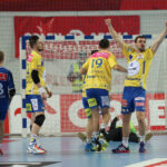 21.5.2015 Płock. Piłkarze ręczni Vive Tauronu Kielce po raz dwunasty w historii zdobyli tytuł mistrzów Polski. / Wojciech Habdas / Radio Kielce